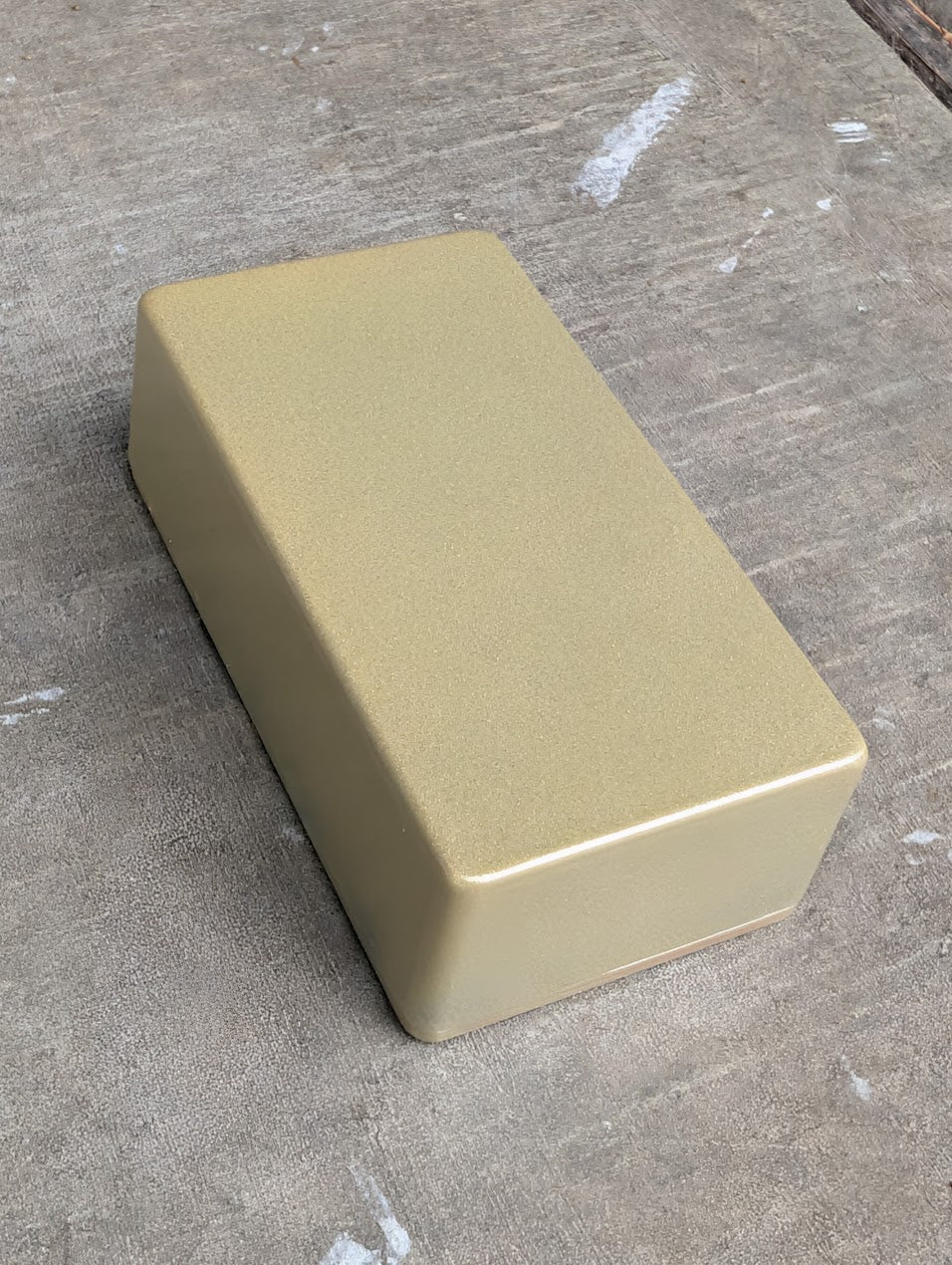 Gold Powder Coated 125B Enclosure — Pedal Builder Supply